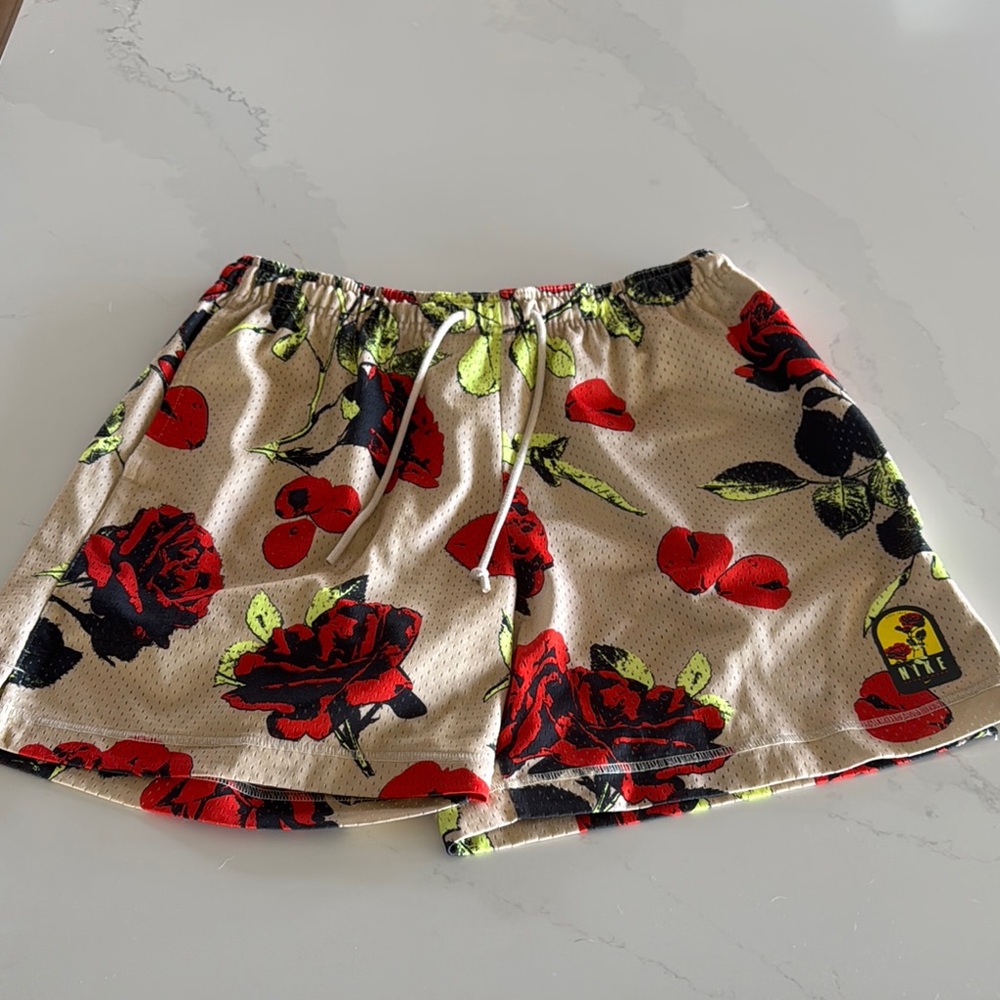 Nike Floral Print Men’s Mesh Shorts